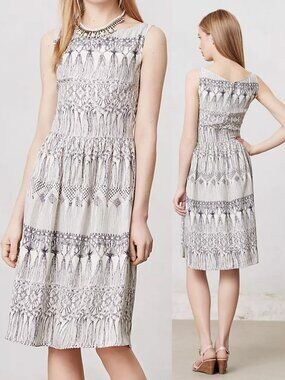 Anthropologie Alexandra Grecco 100% Silk Olivia Dress 4 Printed Elegant Knotted